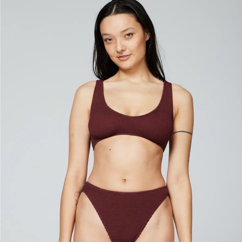 Eva Standard Waist Garnet